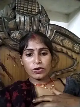 Snapshot of Susila_ji chatting on September 19, 2025, 1:59 pm Susila ji online show from September 19, 2025, 1:59 pm