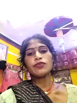 Snapshot of Susila_ji chatting on October 27, 2025, 4:13 am Susila ji online show from October 27, 2025, 4:13 am