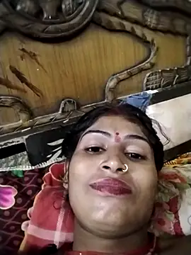Snapshot of Susila_ji chatting on September 16, 2025, 7:04 pm Susila ji online show from September 16, 2025, 7:04 pm