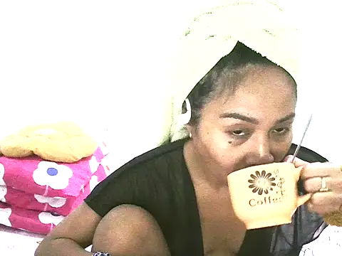 Snapshot of cutielhon chatting on October 16, 2025, 7:38 am cutielhon online show from October 16, 2025, 7:38 am