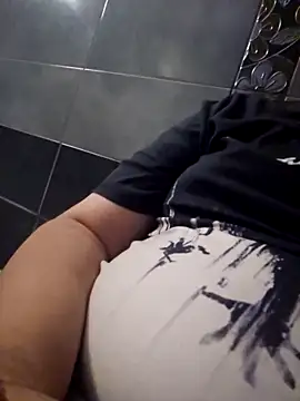 Snapshot of jedoo1213 chatting on September 21, 2025, 5:12 am jedoo1213 online show from September 21, 2025, 5:12 am