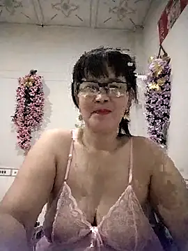 Ki xxx online show from November 10, 2025, 9:47 am