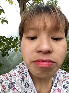 Snapshot of Mai_bb chatting on November 5, 2025, 2:03 am Mai bb online show from November 5, 2025, 2:03 am