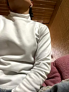 Snapshot of Mai_bb chatting on November 29, 2025, 4:23 am Mai bb online show from November 29, 2025, 4:23 am