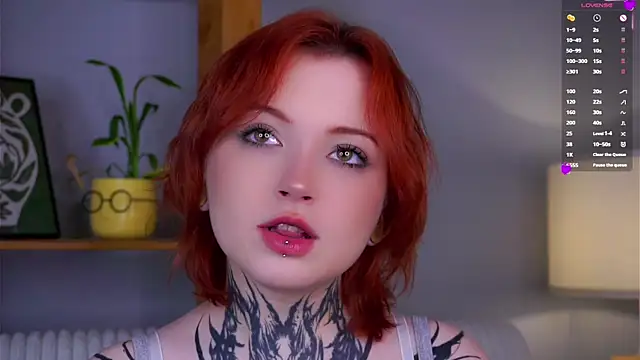 Snapshot of MarnaHarbor chatting on October 20, 2025, 1:44 pm MarnaHarbor online show from October 20, 2025, 1:44 pm