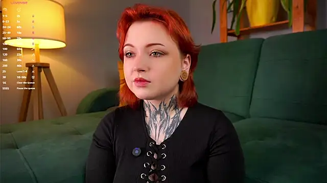 Snapshot of MarnaHarbor chatting on October 5, 2025, 1:02 pm MarnaHarbor online show from October 5, 2025, 1:02 pm