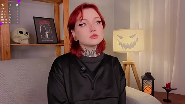 Snapshot of MarnaHarbor chatting on November 3, 2025, 11:36 am MarnaHarbor online show from November 3, 2025, 11:36 am