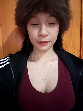 ChiecumBae online show from November 30, 2025, 12:44 am