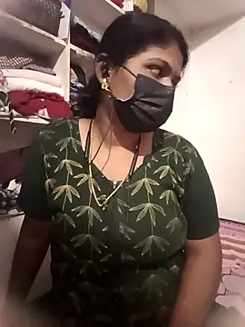 swetha01430 online show from October 27, 2025, 4:08 pm