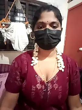 swetha01430 online show from September 25, 2025, 3:51 pm