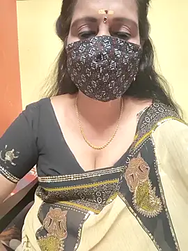 Snapshot of mallu-reshma chatting on October 4, 2025, 1:12 pm mallu-reshma online show from October 4, 2025, 1:12 pm