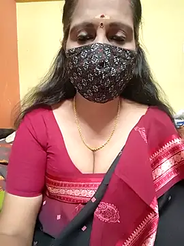 Snapshot of mallu-reshma chatting on September 27, 2025, 4:35 pm mallu-reshma online show from September 27, 2025, 4:35 pm