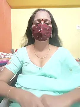 Snapshot of mallu-reshma chatting on September 17, 2025, 7:43 am mallu-reshma online show from September 17, 2025, 7:43 am