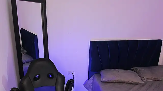 john mystic online show from October 10, 2025, 6:47 am