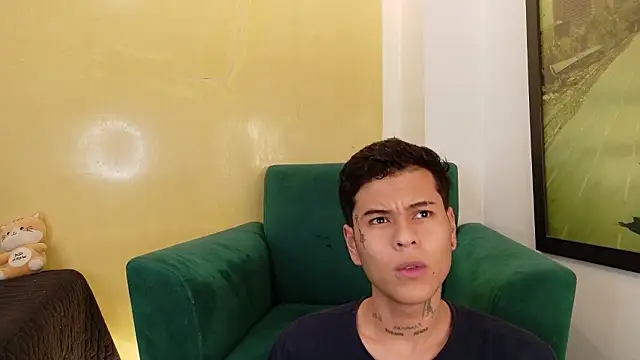 Snapshot of rosse_dredd chatting on February 26, 2026, 3:28 am rosse dredd online show from February 26, 2026, 3:28 am