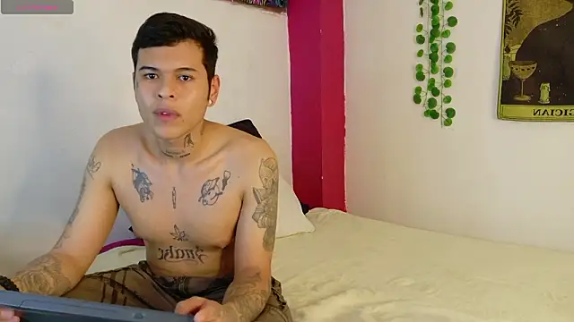 Snapshot of rosse_dredd chatting on January 16, 2026, 6:28 am rosse dredd online show from January 16, 2026, 6:28 am