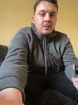 Snapshot of XXKieran chatting on March 19, 2026, 3:23 pm XXKieran online show from March 19, 2026, 3:23 pm