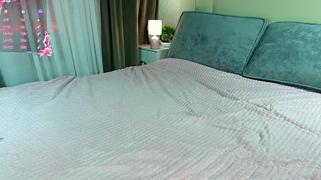 Snapshot of katerine_Monroe chatting on March 4, 2026, 4:59 pm katerine Monroe online show from March 4, 2026, 4:59 pm