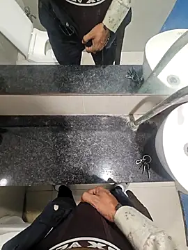 Gamecoc online show from December 17, 2025, 10:42 am