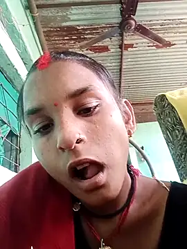 Idhika Jha online show from October 16, 2025, 3:04 am