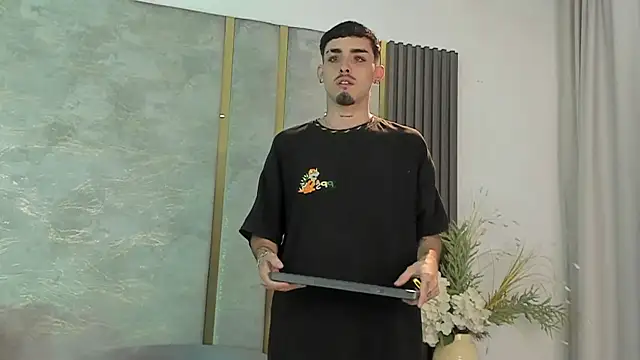 NikoStone  online show from January 15, 2026, 4:38 am