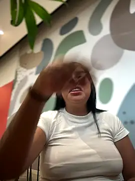 Sophie Dreamss online show from November 2, 2025, 7:08 pm