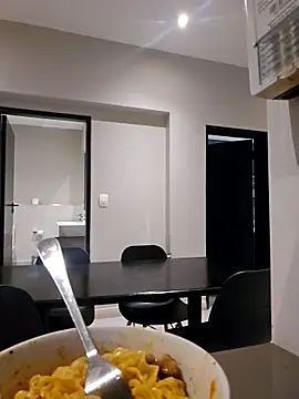 trickyOne online show from December 18, 2025, 8:23 pm