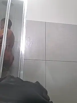 trickyOne online show from November 17, 2025, 6:06 am