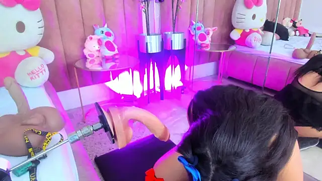 LizzyOlsen online show from November 20, 2025, 4:57 am