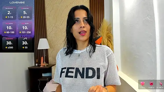 Thais kim online show from October 10, 2025, 12:28 pm