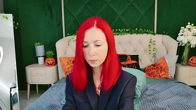 Sofia Lix online show from October 28, 2025, 3:44 pm