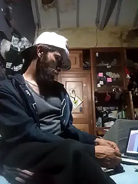 Snapshot of hairy_mannn chatting on May 2, 2026, 3:56 am hairy mannn online show from May 2, 2026, 3:56 am