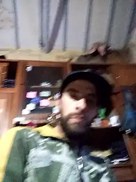 Snapshot of hairy_mannn chatting on January 11, 2026, 2:18 am hairy mannn online show from January 11, 2026, 2:18 am