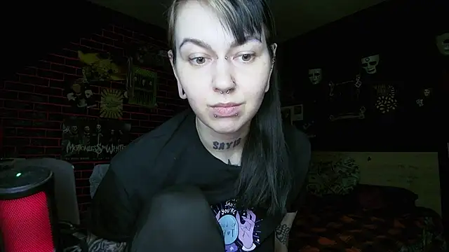 MessalinaOfficial online show from July 7, 2026, 9:29 pm