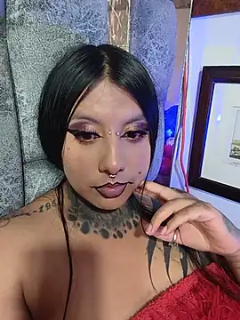 missashlyrosette online show from June 14, 2026, 4:35 am