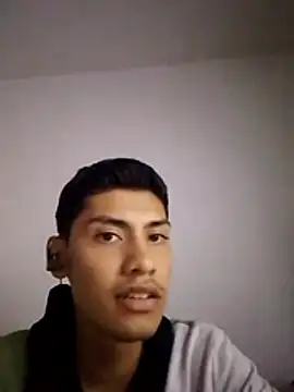 Snapshot of aispuro8505 chatting on November 30, 2025, 6:36 am aispuro8505 online show from November 30, 2025, 6:36 am