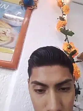 Snapshot of aispuro8505 chatting on October 15, 2025, 11:02 pm aispuro8505 online show from October 15, 2025, 11:02 pm