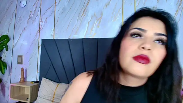chloe Laurent1 online show from October 5, 2025, 3:52 am