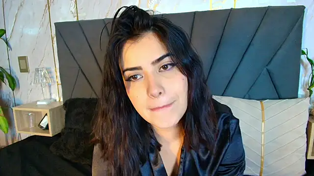 chloe Laurent1 online show from October 3, 2025, 4:36 am