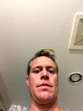 DILFiGuess11 online show from October 30, 2025, 6:12 am