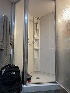 DILFiGuess11 online show from March 1, 2026, 4:34 am