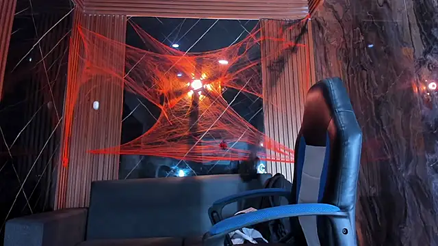 Golldens Dreamss online show from November 2, 2025, 7:02 am