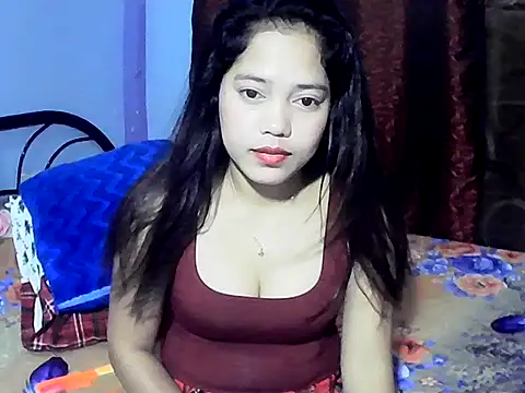 xmaldita18 online show from December 3, 2025, 7:35 pm