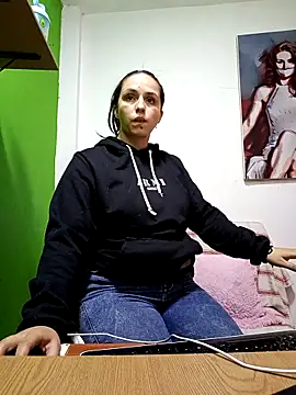 kate rosse02 online show from March 10, 2026, 2:37 am