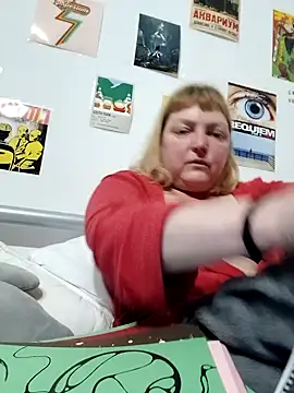 LiluLiluLilu online show from March 7, 2026, 7:52 pm