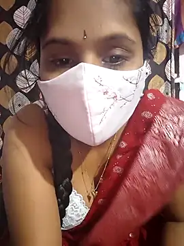 Snapshot of telugu_pellam chatting on February 4, 2026, 11:00 pm telugu pellam online show from February 4, 2026, 11:00 pm