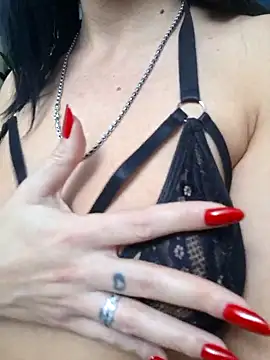 SandraSilver online show from November 13, 2025, 6:56 pm