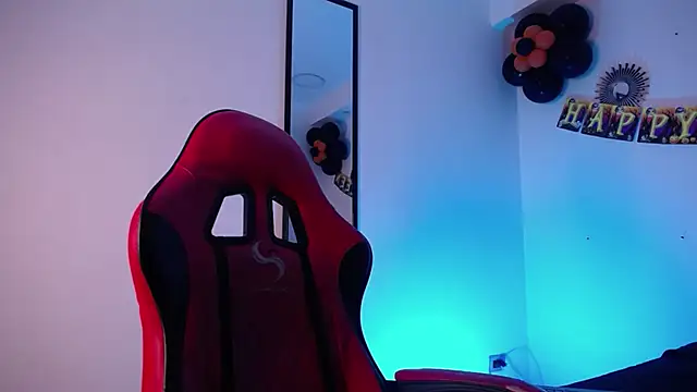 Anhonymus  online show from October 14, 2025, 4:02 am