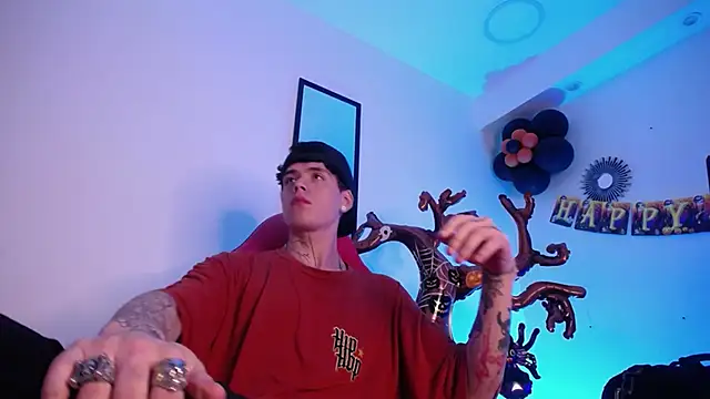 Anhonymus  online show from October 27, 2025, 4:13 am