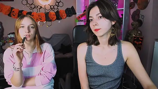 kitniss dreamy online show from October 22, 2025, 12:37 pm